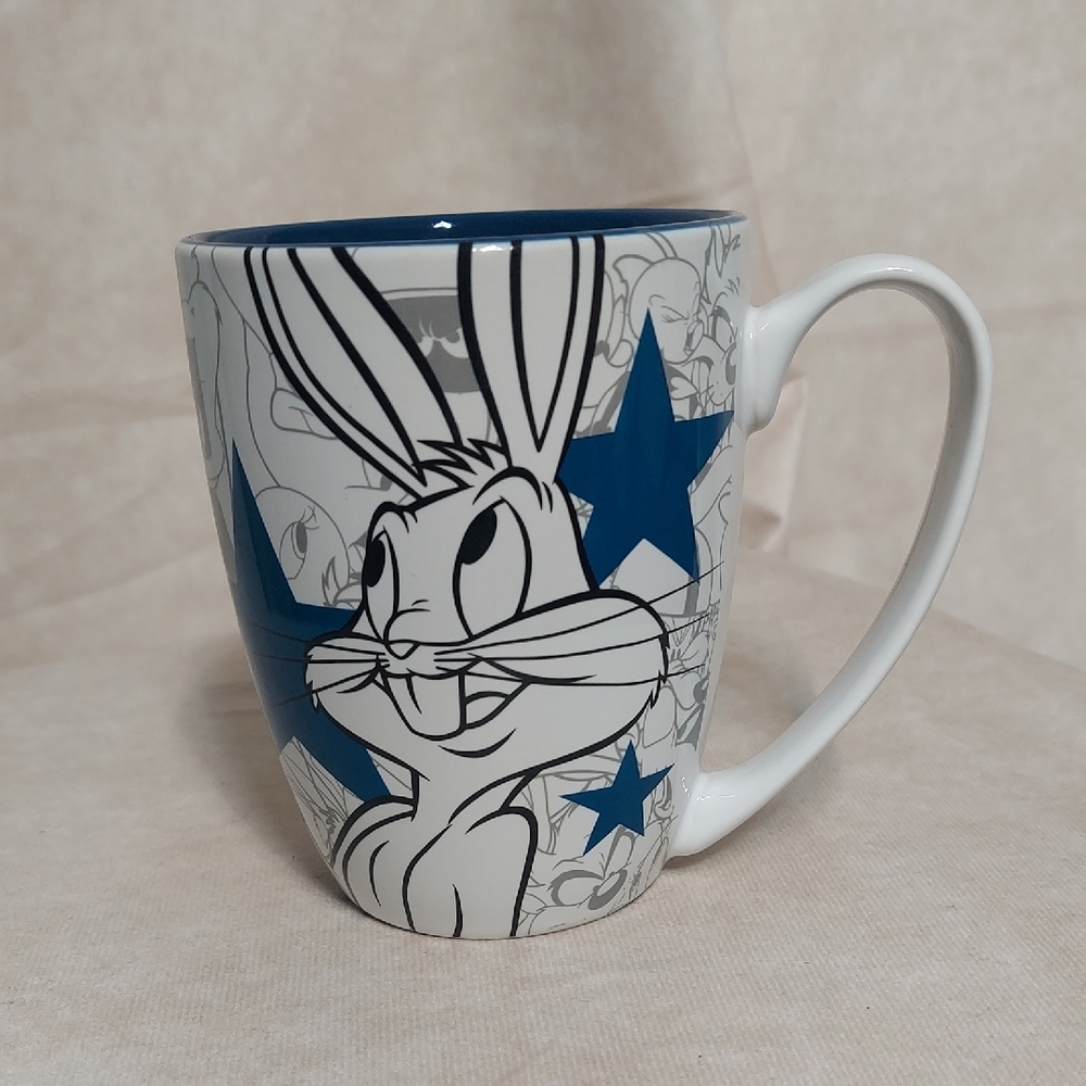 Bugs Bunny Six Flags Warner Bros. Blue & White Ceramic Coffee Mug